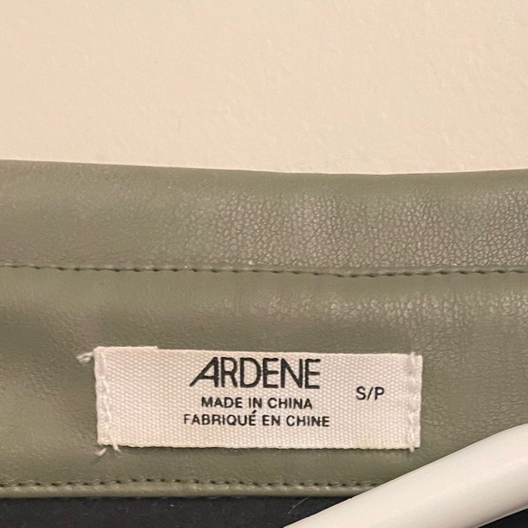 Ardene Olive Green Oversized Shacket size Small 🫒 - Picture 8 of 8